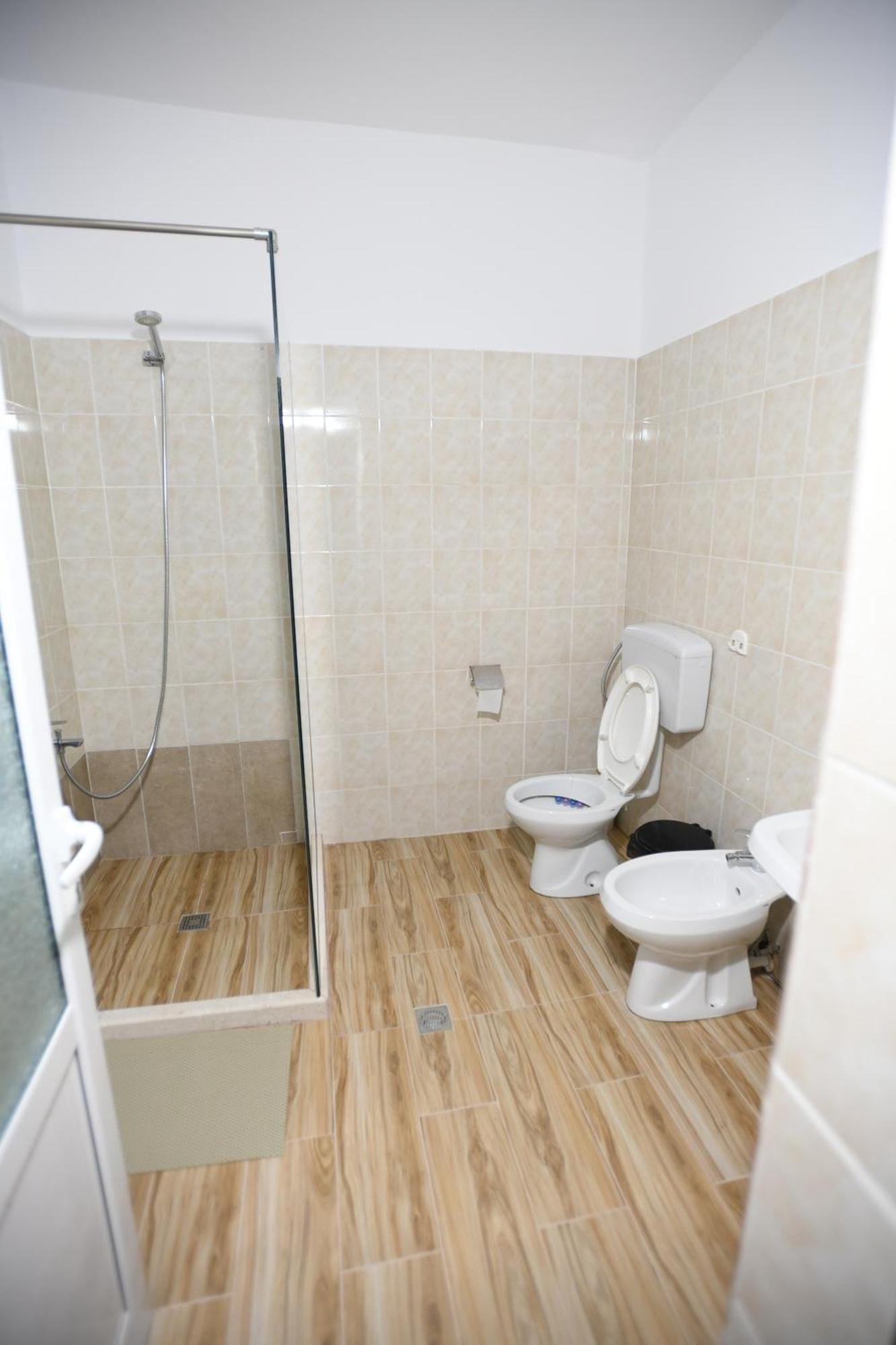 Guest House Luli Berat Buitenkant foto