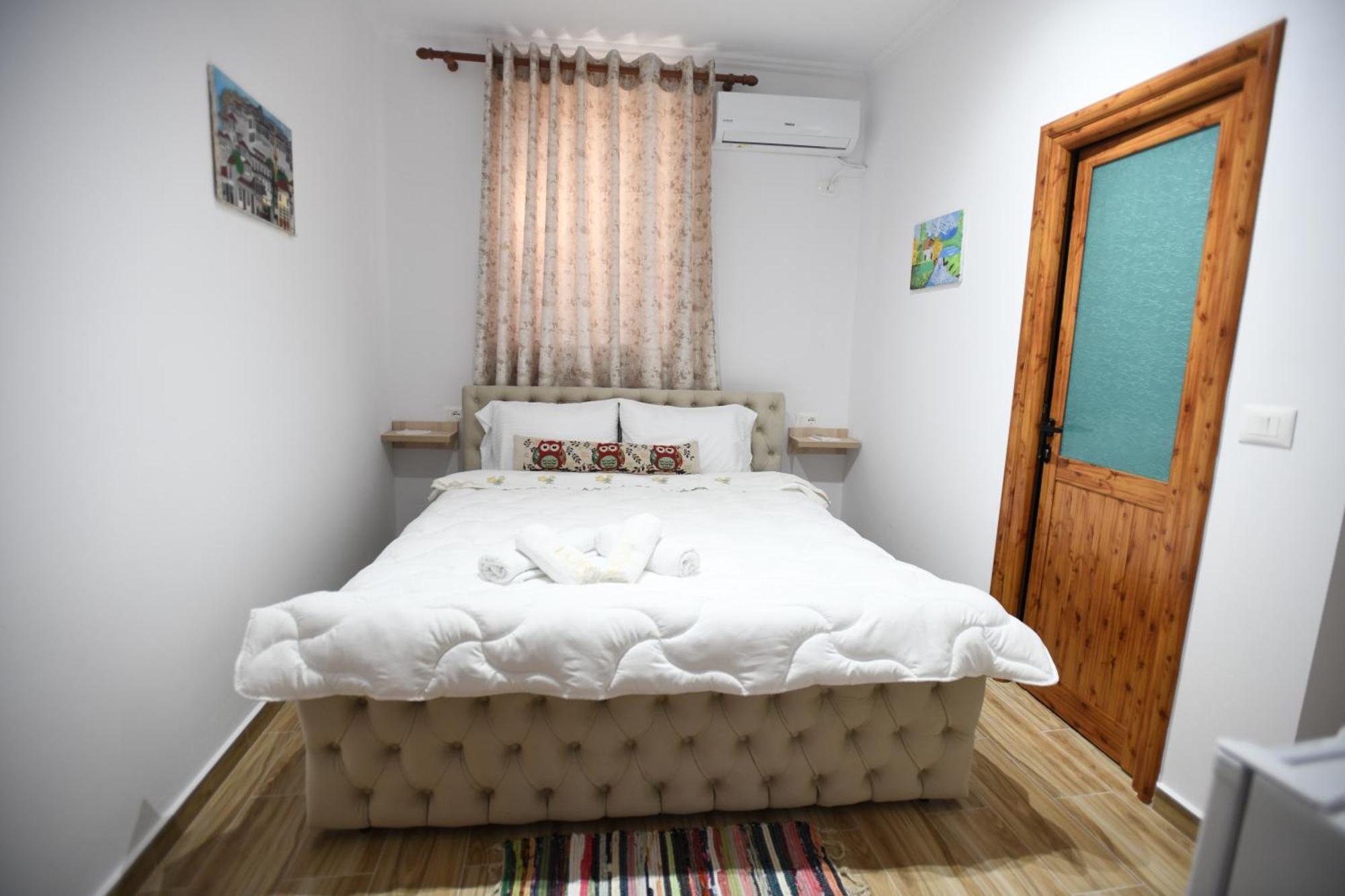 Guest House Luli Berat Buitenkant foto